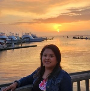 Meet your Posher, Thania